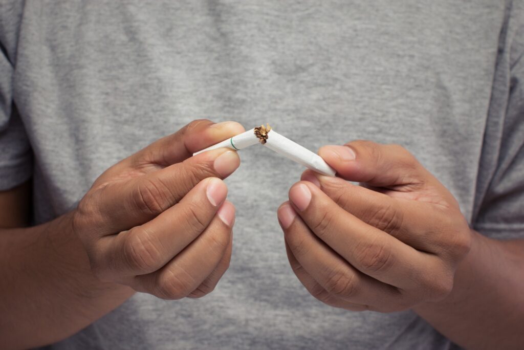 Recigar – nowoczesne podejście do rzucenia palenia. Jak działa, dla kogo jest przeznaczony i co mówią o nim użytkownicy?
